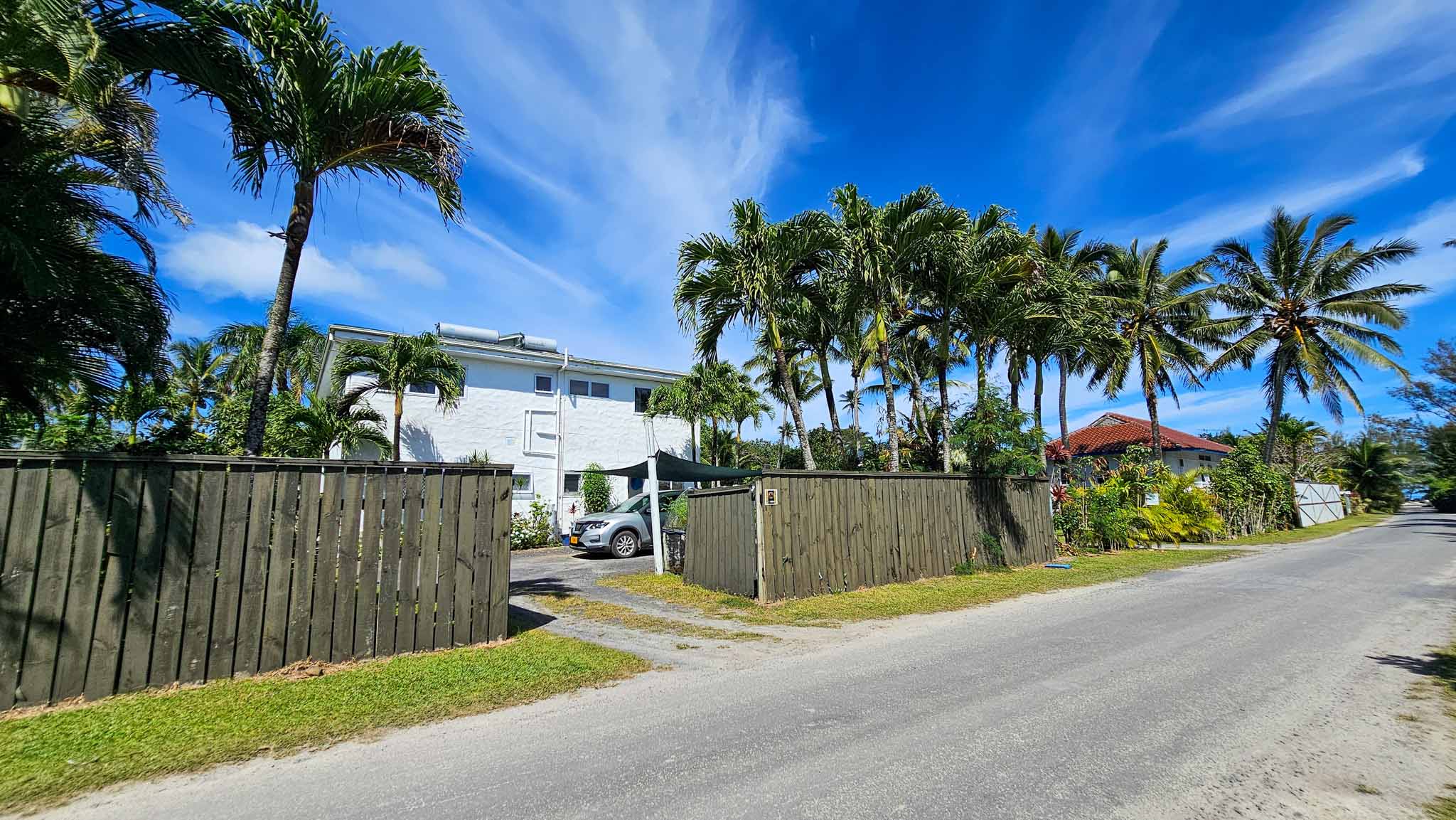 White House Apartments — Beachside Investment, Arorangi