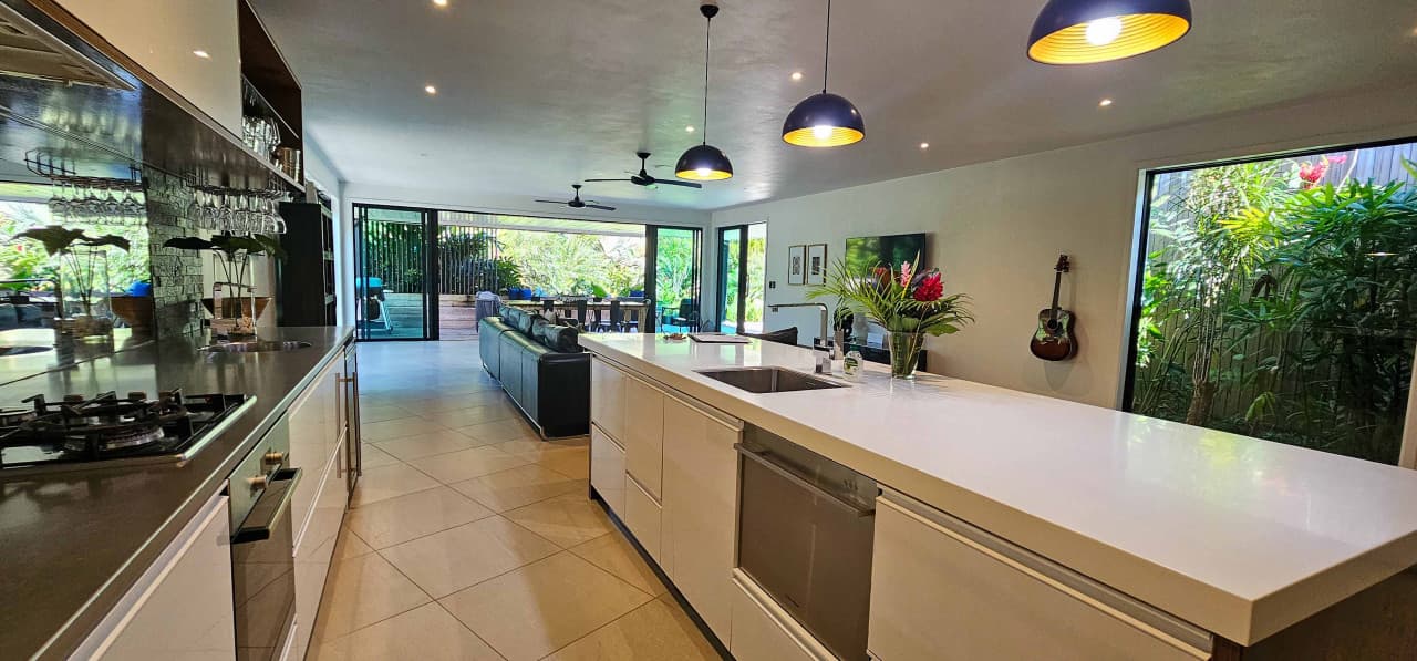 Pacific Palms Luxury Villa — 3-Bed, Vaimaanga