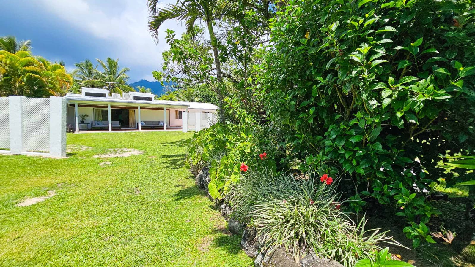 Te Makatea Villa — 3-Bed Luxury Holiday Home, Matavera