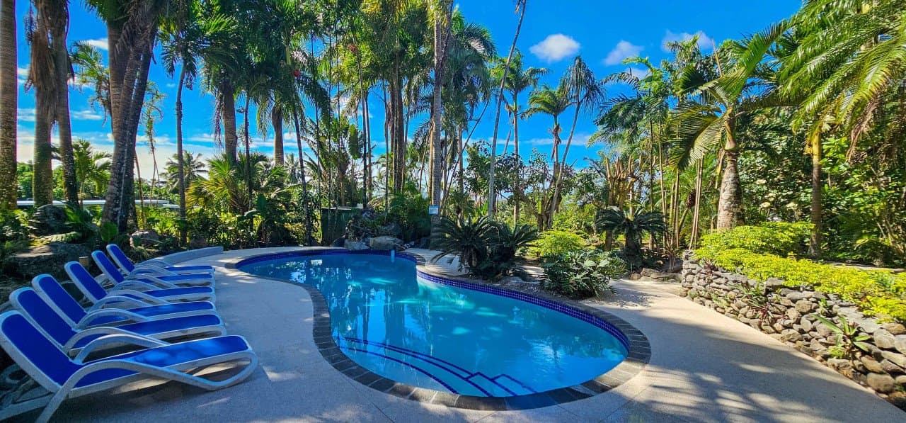 Tipani Lodge — 3 Private Apartments, Muri Beach