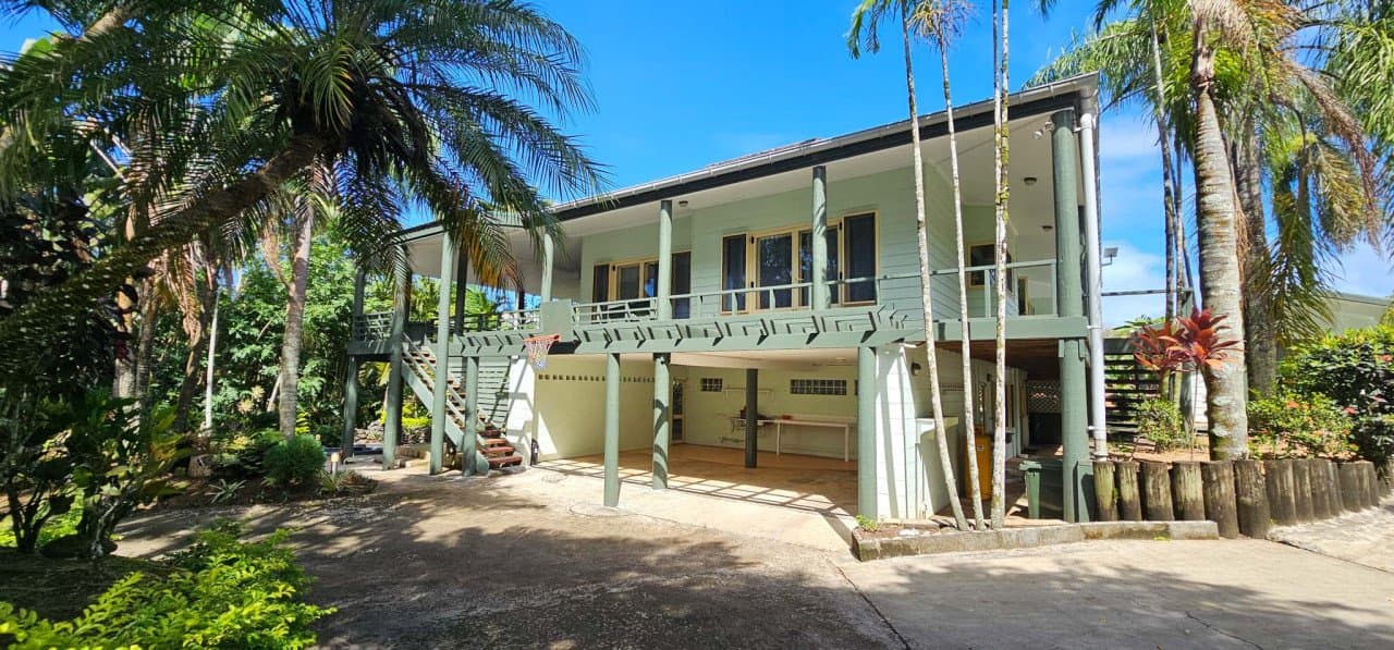 Tipani Lodge — 3 Private Apartments, Muri Beach